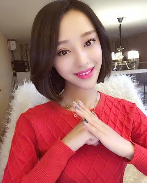 女网红最新爆料大全图片,揭秘娱乐圈不为人知的秘密瞬间